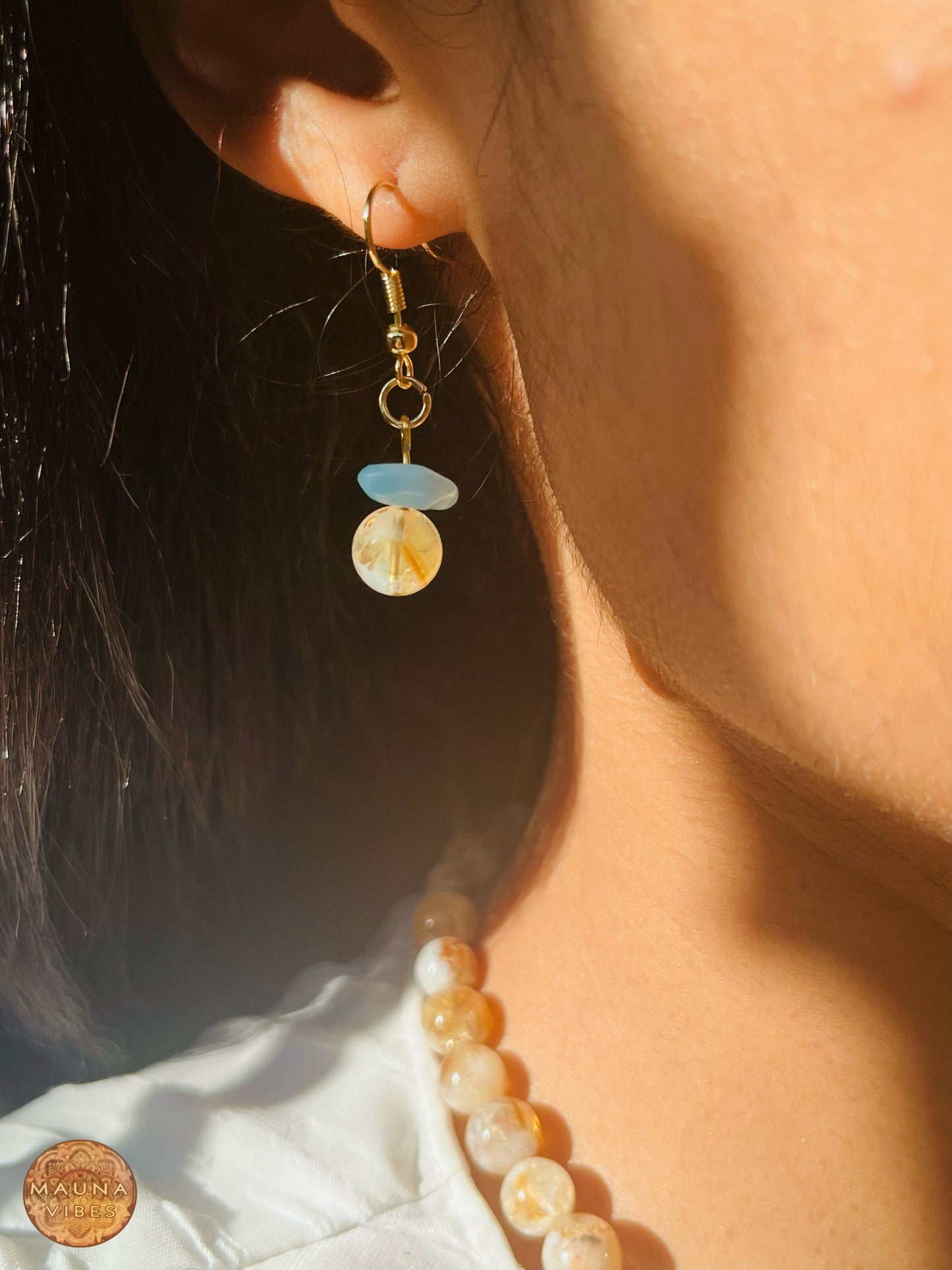 Conjunto de collar, pulsera y pendientes de larimar y citrino: piedras curativas espirituales para la prosperidad, la paz y el amor. Colección Stella Maris.