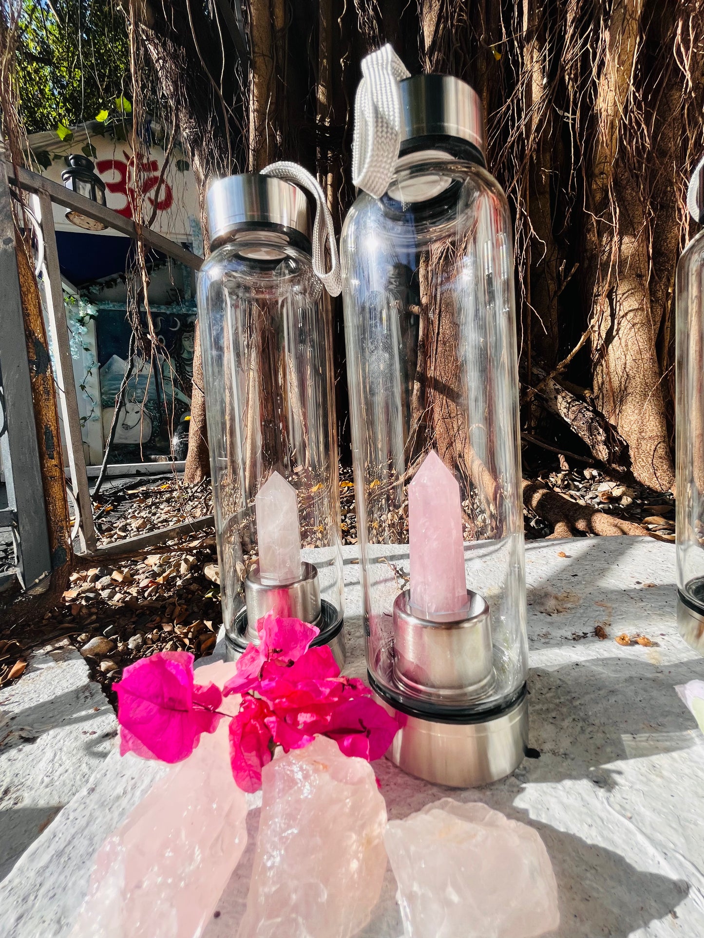 Botella de agua con infusión de cristales: botella de piedras preciosas naturales para sanación energética y bienestar de Mauna Vibes 💎✨