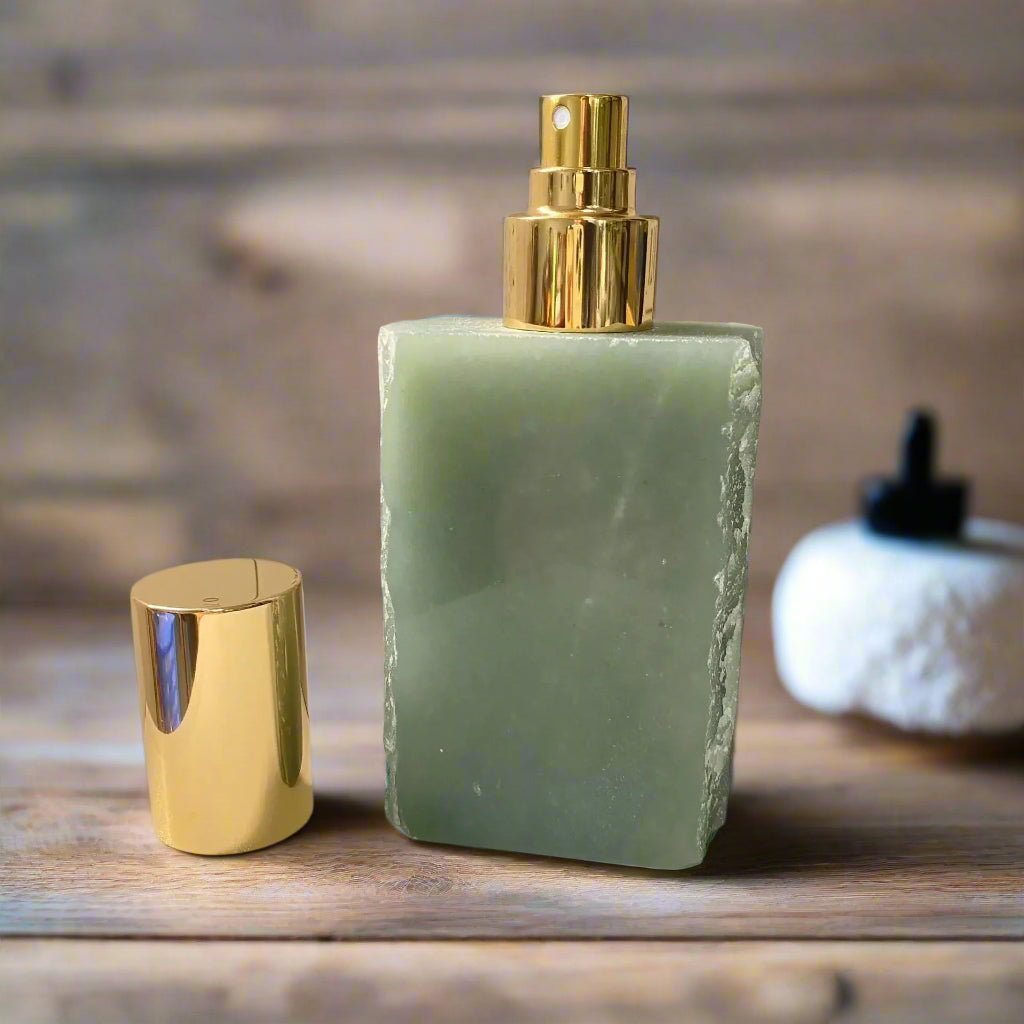 Botellas pulverizadoras de piedras preciosas de cristal natural: dispensadores artesanales de cristal natural para aceites esenciales, tónicos y productos para el cuidado de la piel (10 ml y 30 ml)