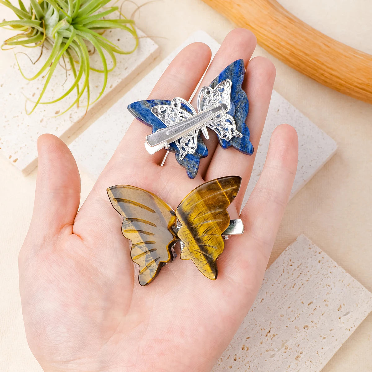 Crystal Gemstone Butterfly Hair Clip – Carved Natural Stones for Elegant Women’s Hairstyles