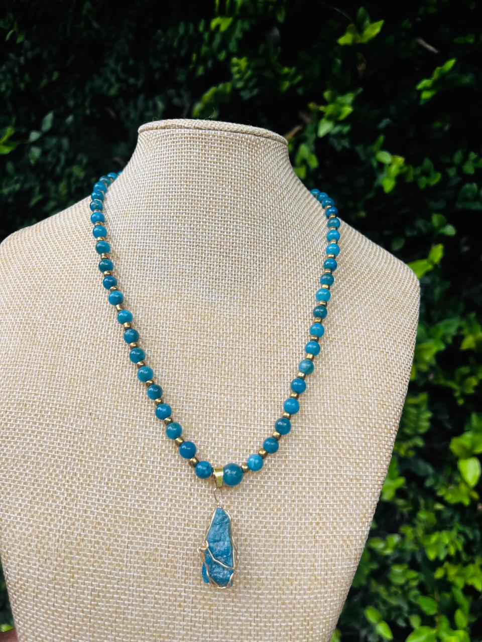 Colar de apatita azul, joias de contas para mulheres, colar espiritual, presente de colar, joias boho