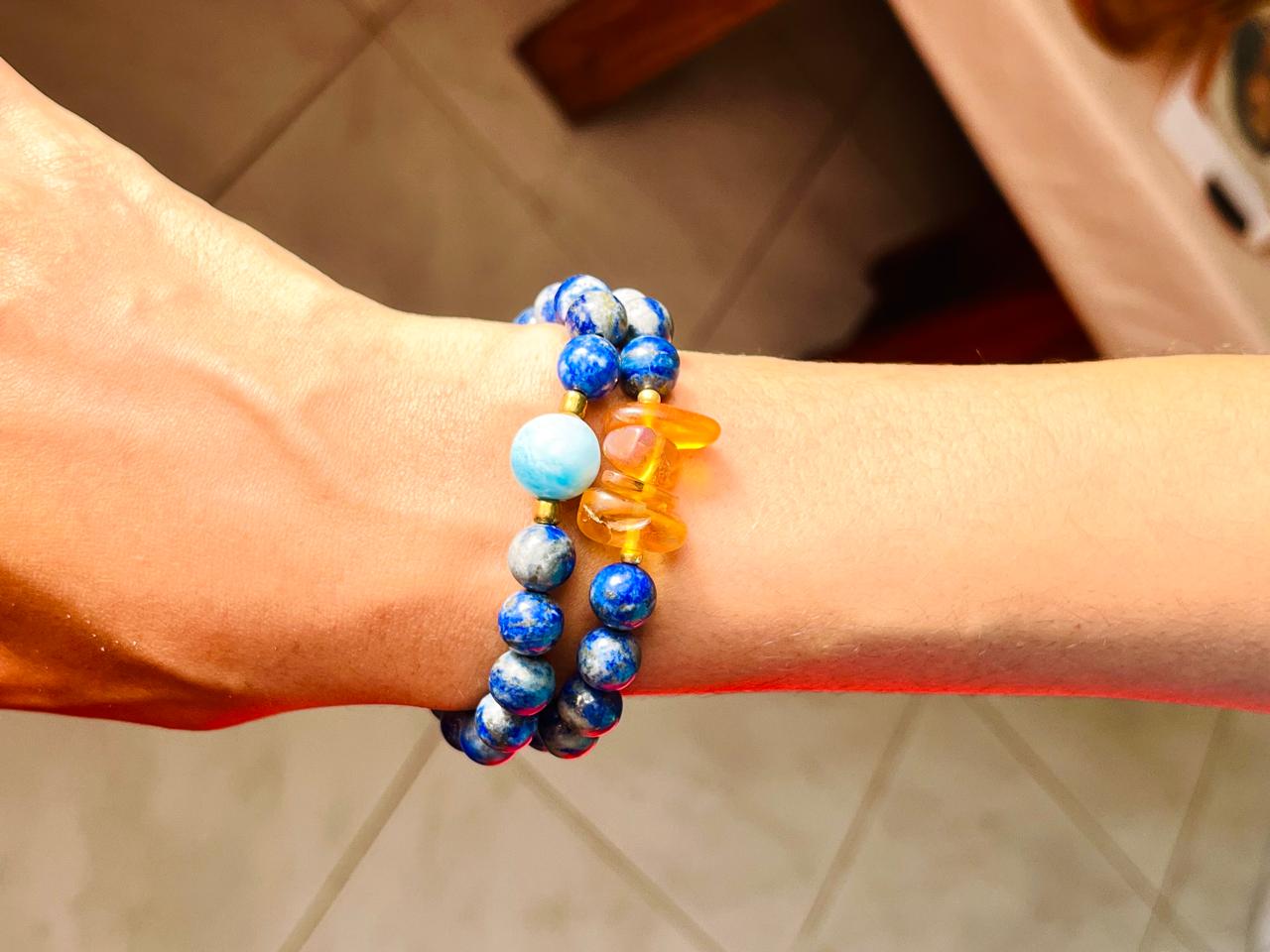 Lapis lazuli Bracelet with Dominican Amber