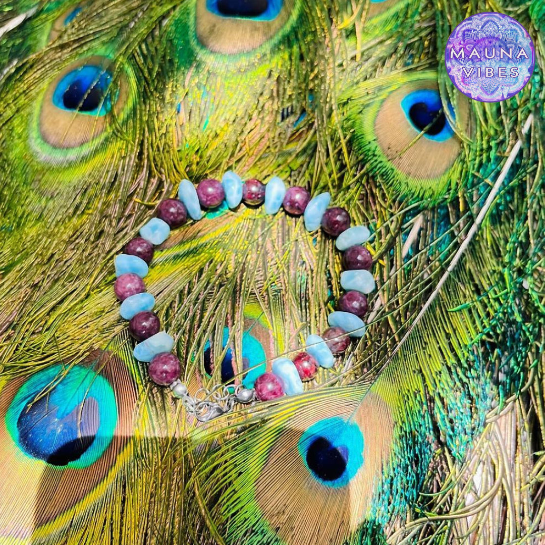 Larimar Bracelet with Garnet – 8mm Beads & Natural Chips