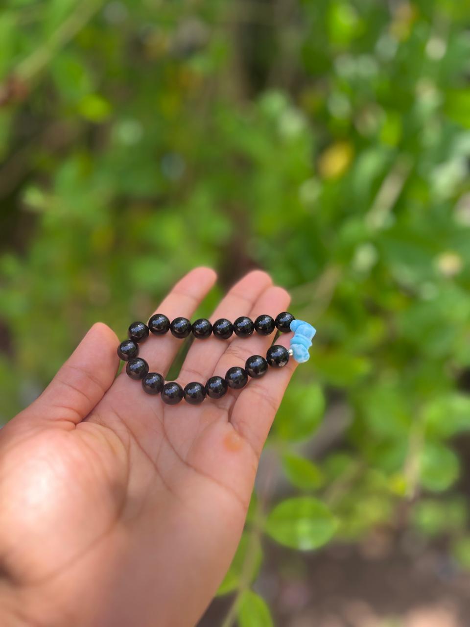 Pulsera de obsidiana larimar con chips de larimar - Pulsera de piedras preciosas para hombres y mujeres.