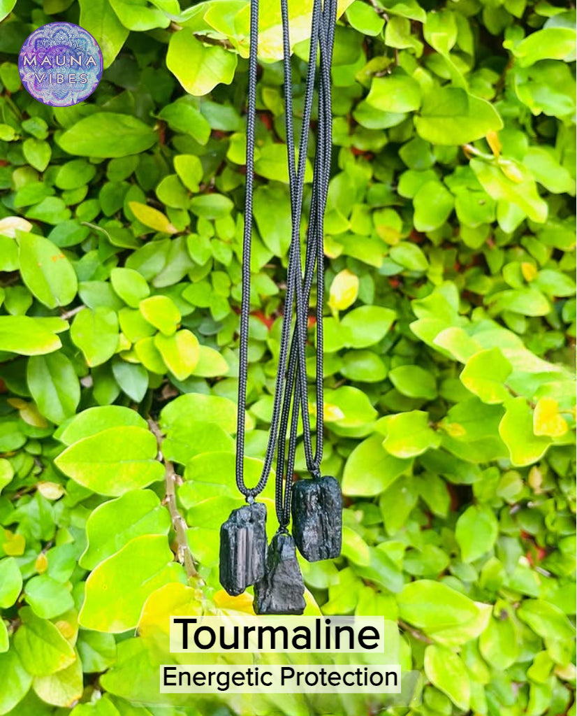 Black Tourmaline Protection Necklace for Men & Women – Natural Healing Crystal for Energy Shield, Grounding & Stress Relief