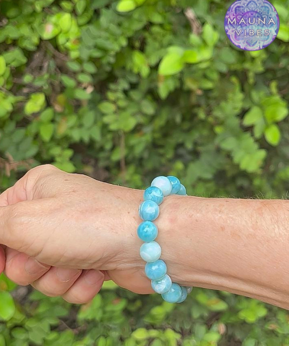 Pulsera de Larimar Genuino – Cuentas de 8 mm a 9 mm de República Dominicana
