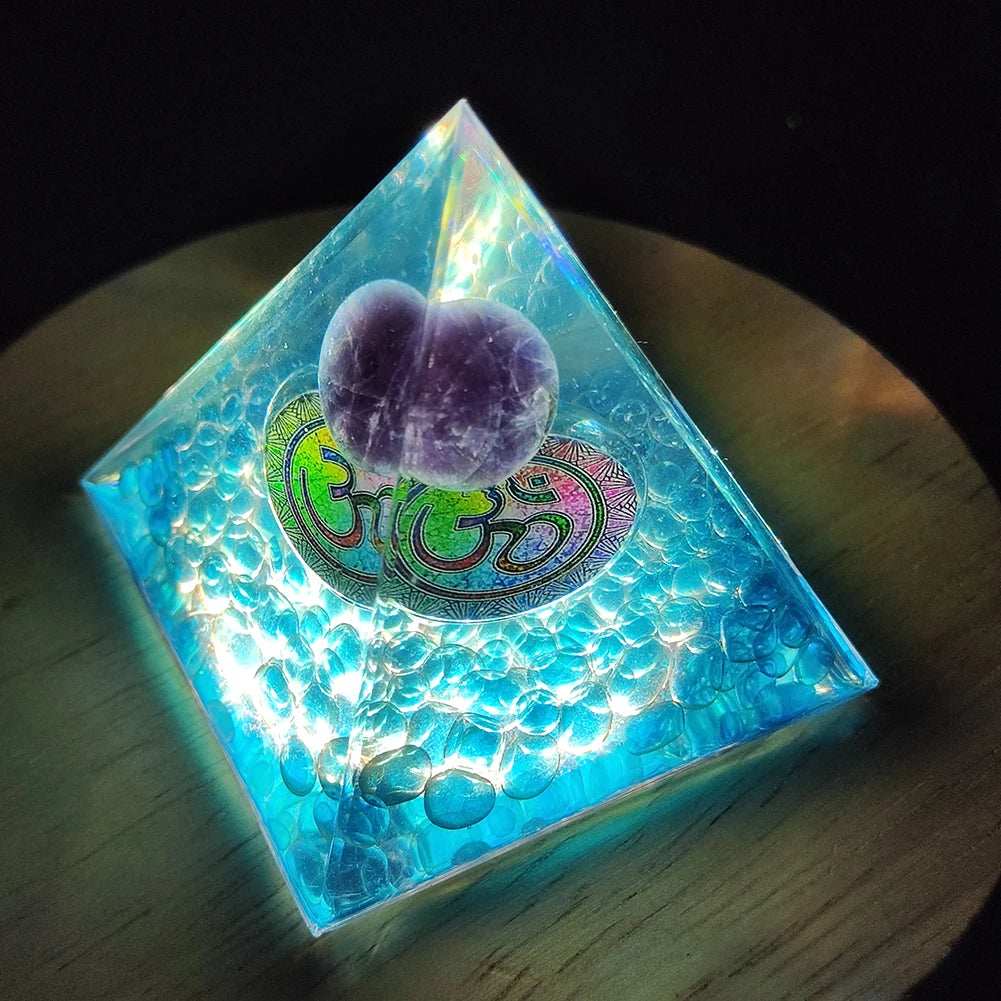 Pirámide de energía de orgonita con piedras preciosas naturales: sanación con cristales, herramienta para chakras, protección de cobre, antirradiación y CEM. El regalo espiritual perfecto.
