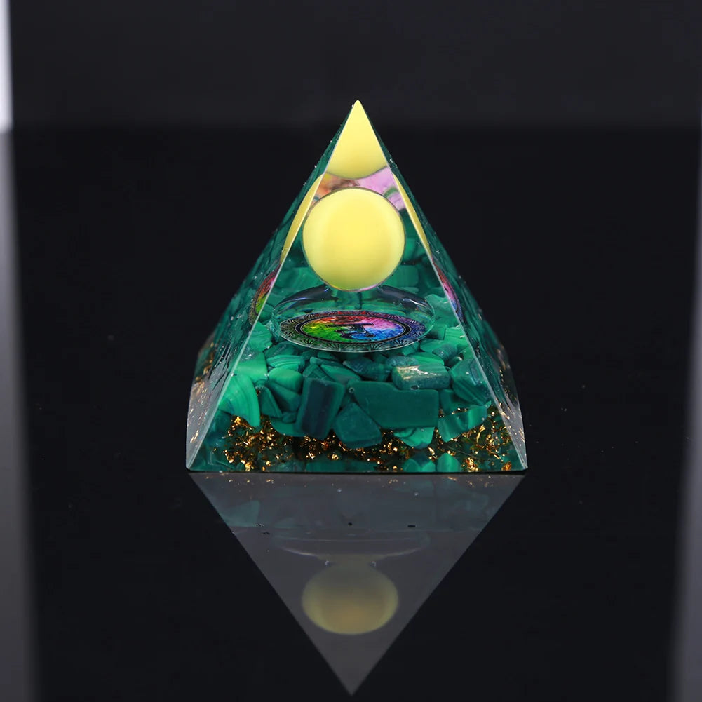 Pirámide de energía de orgonita con piedras preciosas naturales: sanación con cristales, herramienta para chakras, protección de cobre, antirradiación y CEM. El regalo espiritual perfecto.