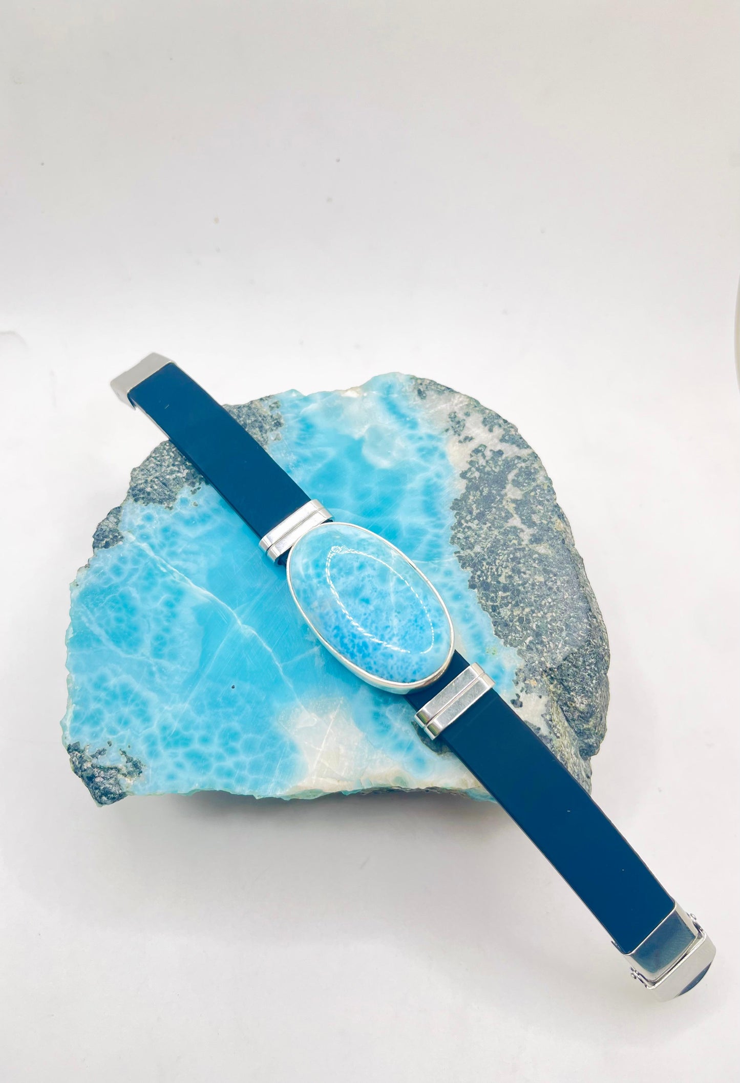 Pulsera de Larimar – Piedra azul natural con correa de acero inoxidable y caucho para hombres y mujeres
