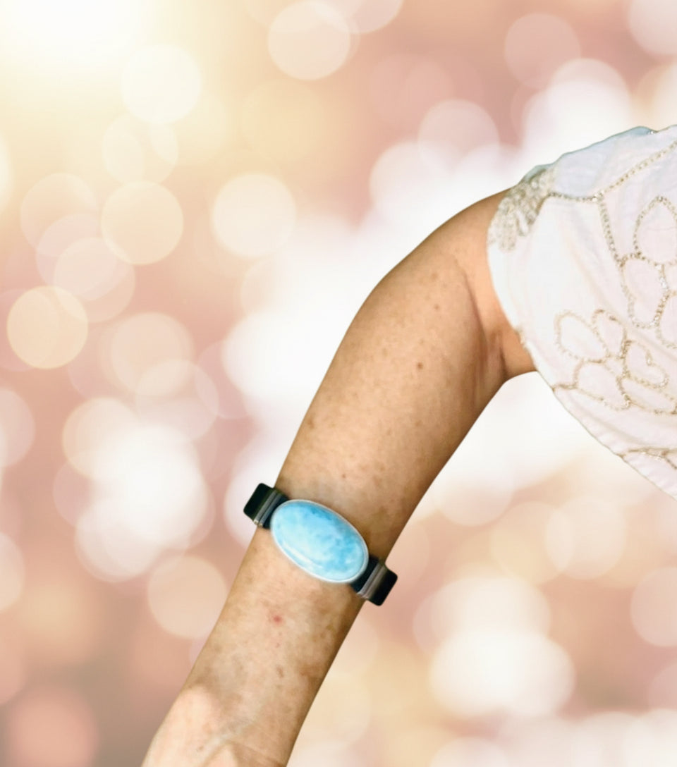 Pulsera de Larimar – Piedra azul natural con correa de acero inoxidable y caucho para hombres y mujeres