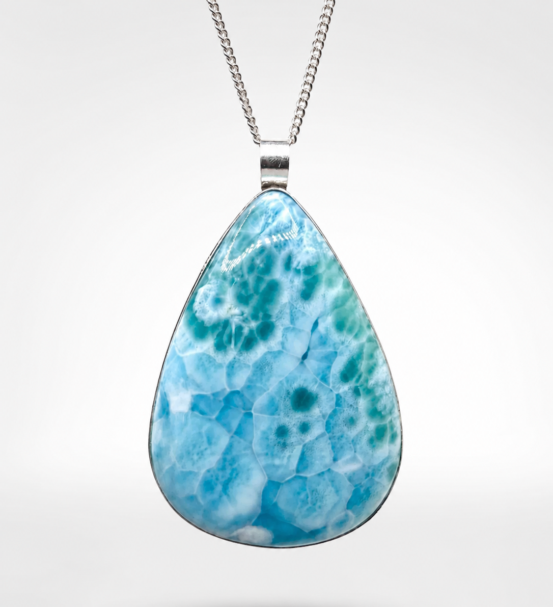 larimar pendat