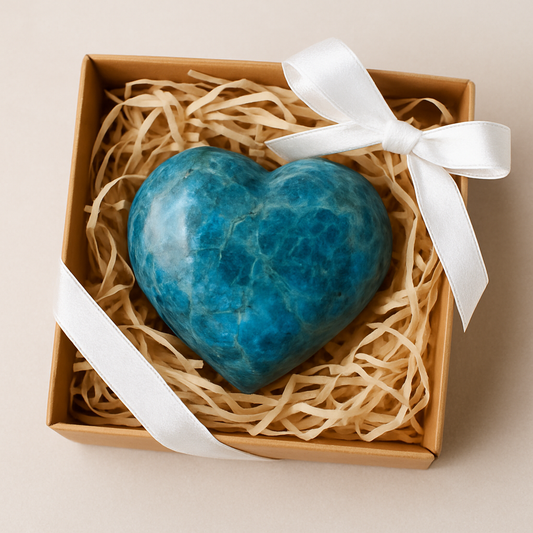 Blue Apatite Heart Crystal – Healing Stone for Reiki, Meditation & Home Décor