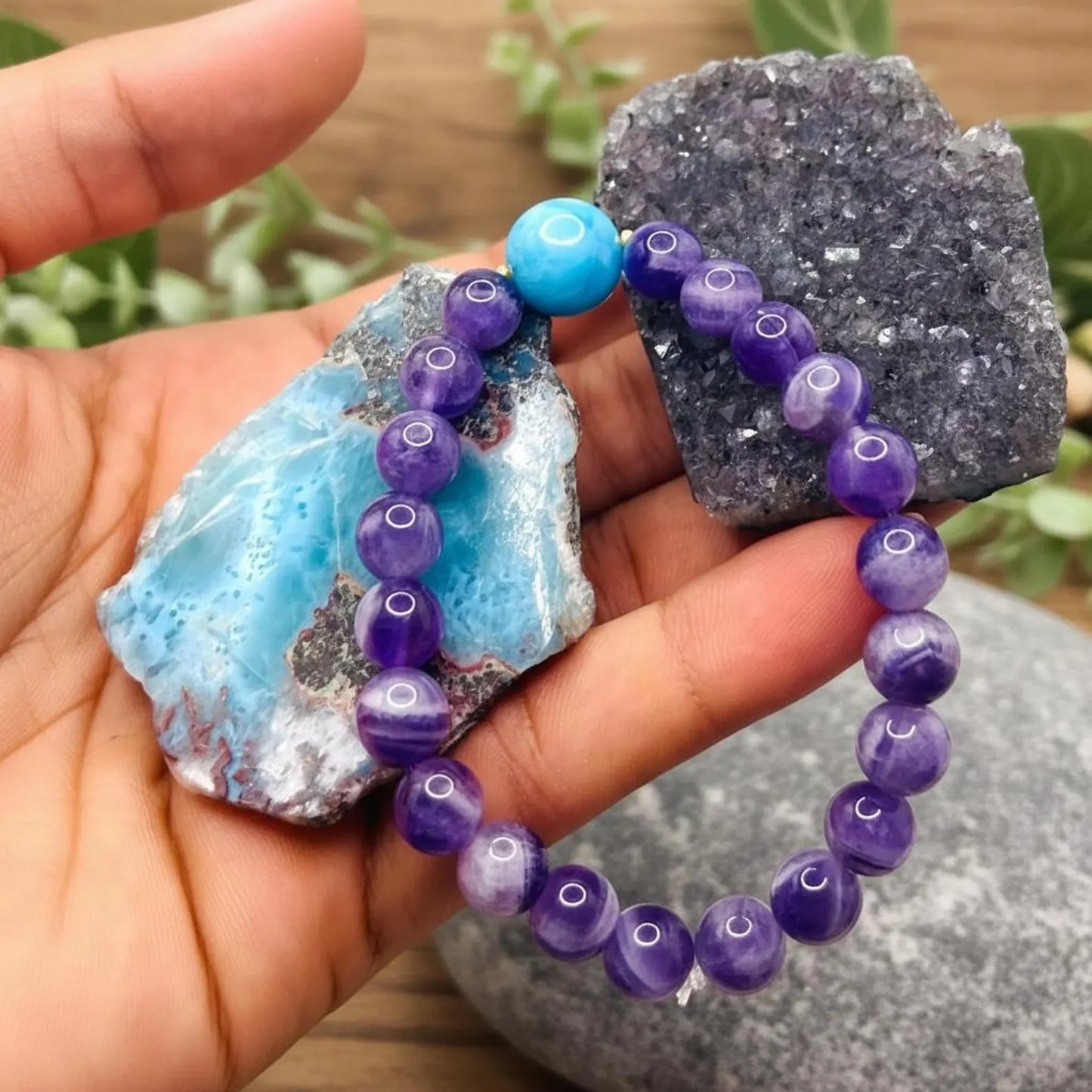 Pulsera de larimar y amatista: joyería de piedras preciosas naturales para mujer